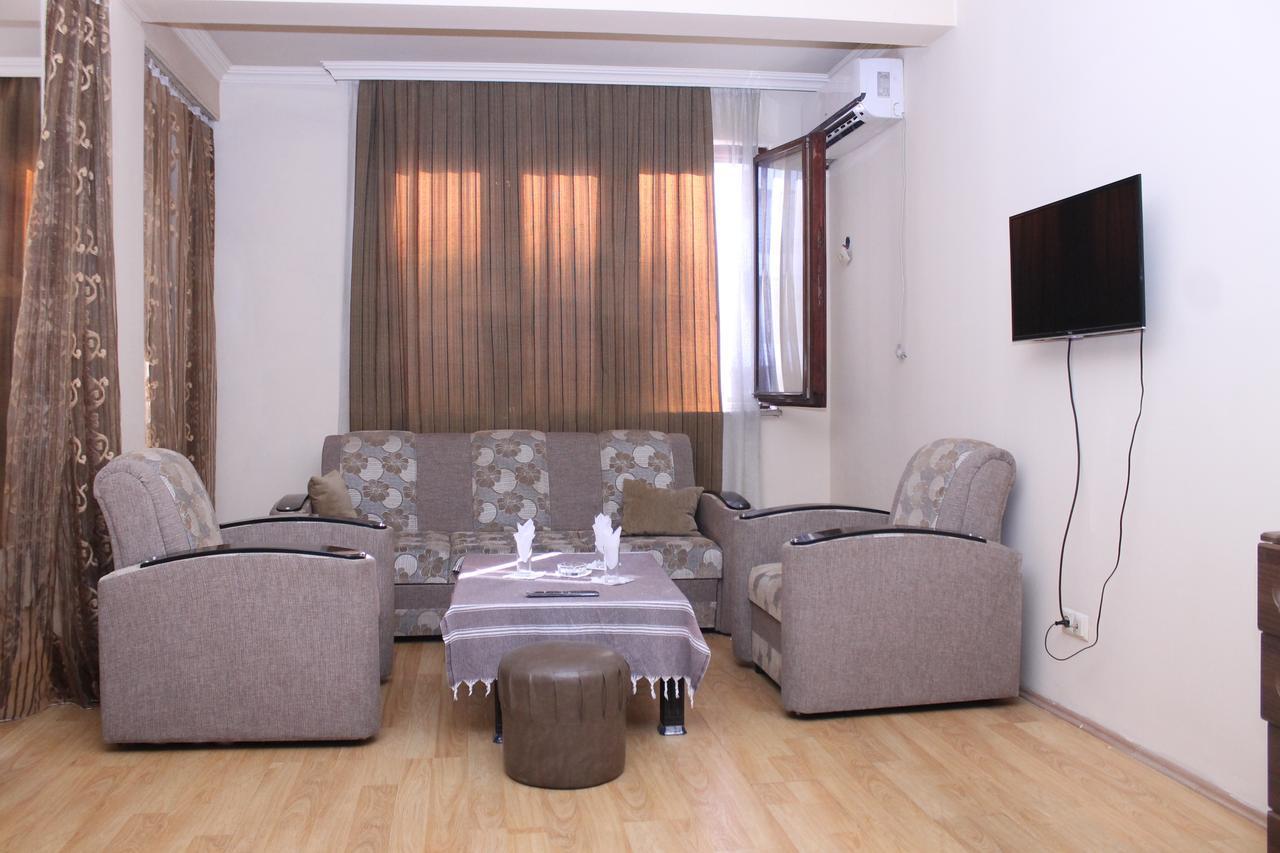 Hotel Hayat Батумі Екстер'єр фото