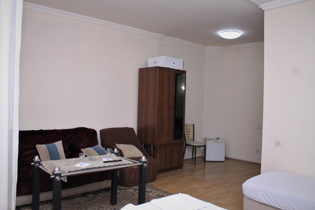 Hotel Hayat Батумі Екстер'єр фото