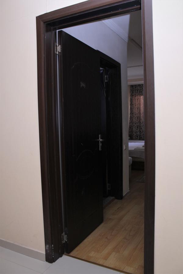 Hotel Hayat Батумі Екстер'єр фото